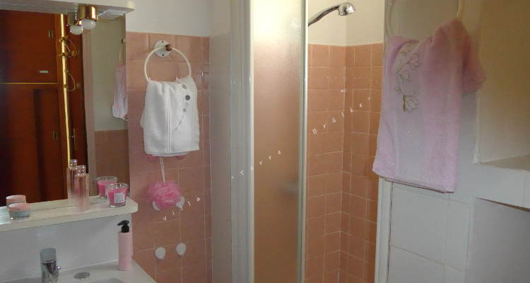 salle de bain villa vacances la ciotat